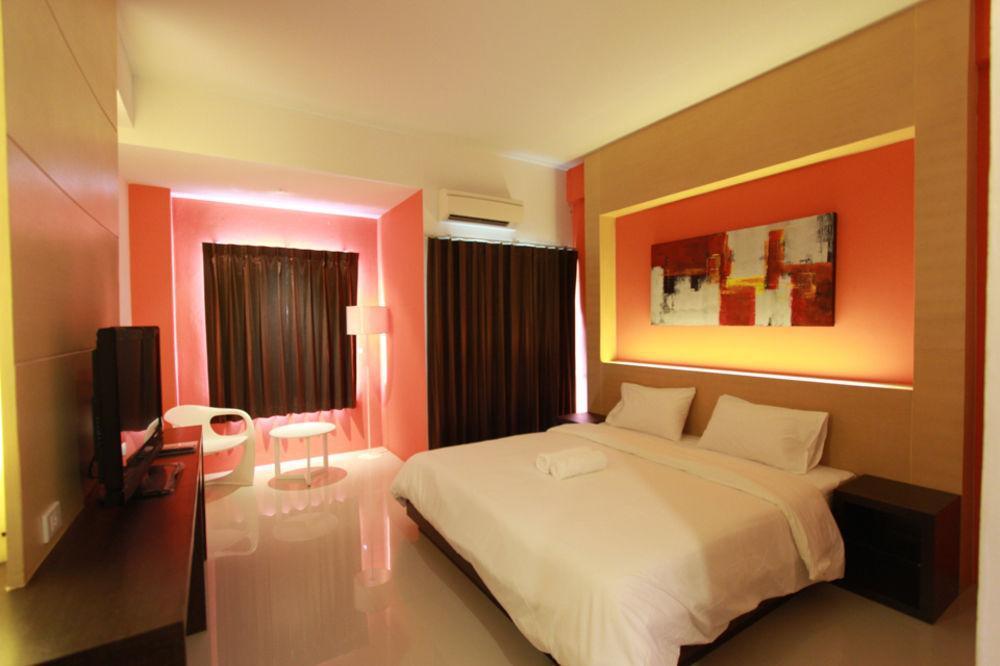Trendy Hotel Nakhon Pathom Exteriör bild