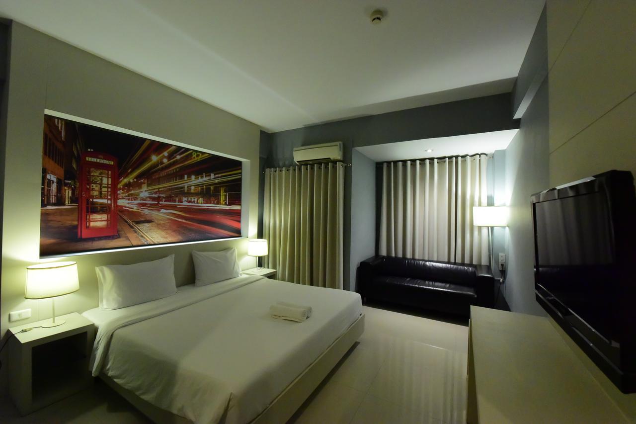 Trendy Hotel Nakhon Pathom Exteriör bild