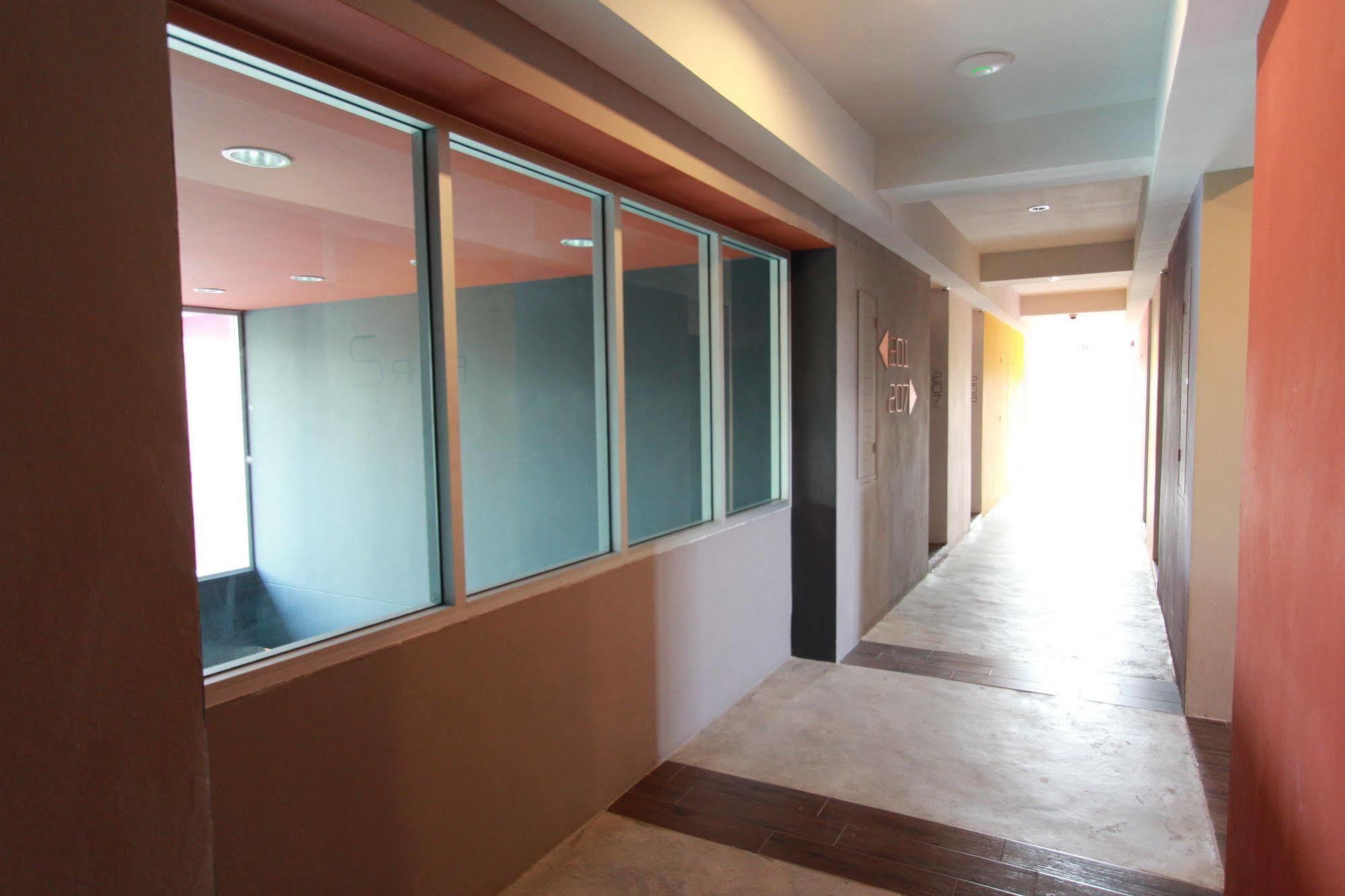 Trendy Hotel Nakhon Pathom Exteriör bild